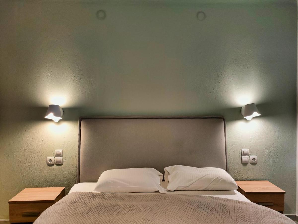Hotel Gianna Plakia Kastraki - Meteora à Kalambaka Extérieur photo